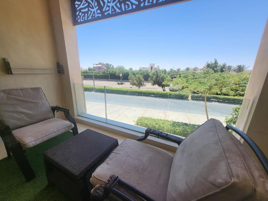 Mangroovy - 1Br Lovely Loggia Wz Marina View Apartamento Hurghada Exterior foto